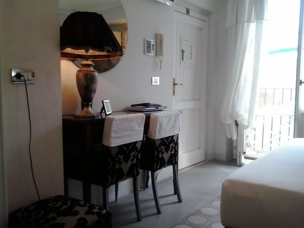 Al Tempio Di Apollo Syracuse Room photo