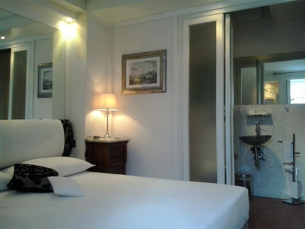 Al Tempio Di Apollo Syracuse Room photo
